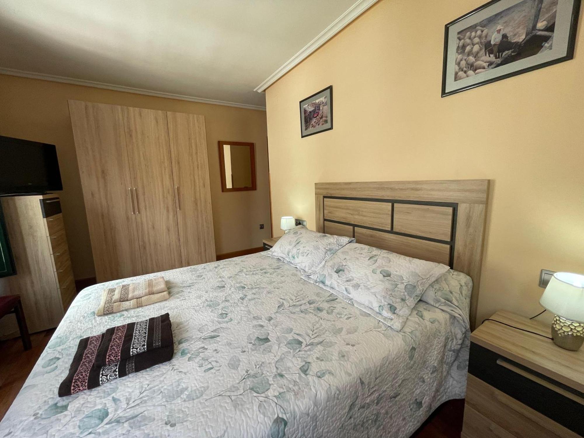 La Nueva Covadonguina Daire Onís Dış mekan fotoğraf